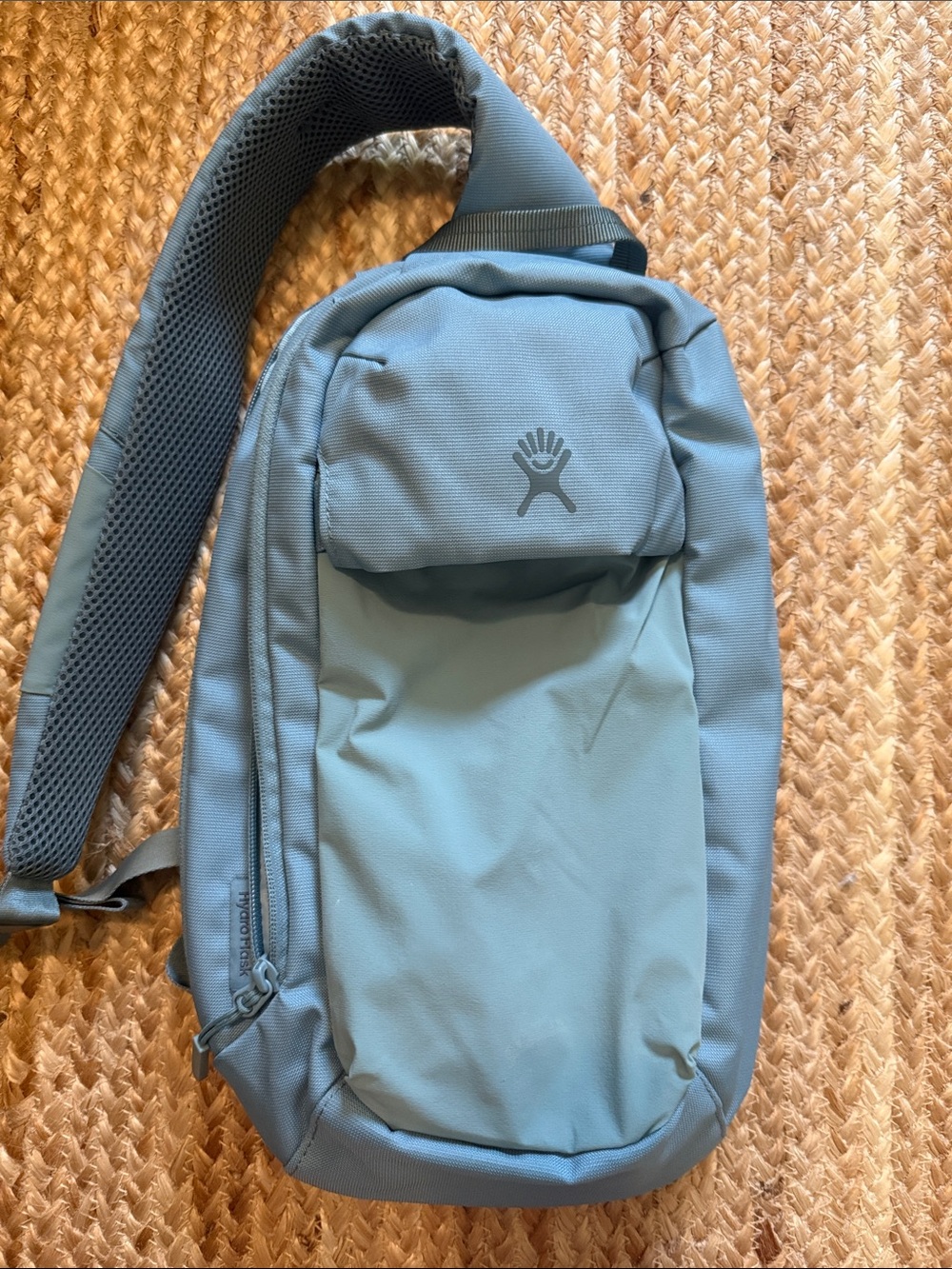 Hydro Flask Slate Blue Sling Pack with Padded Strap